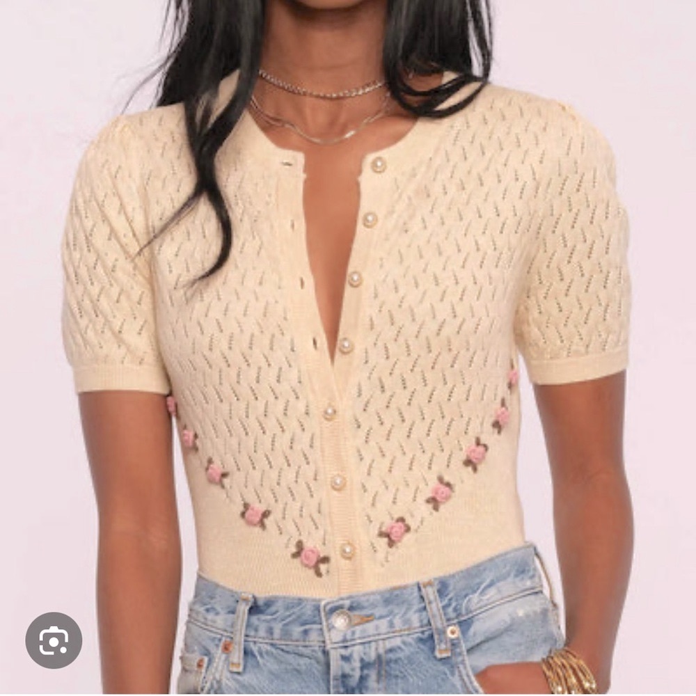 Heirloom Women's cardigan sweater